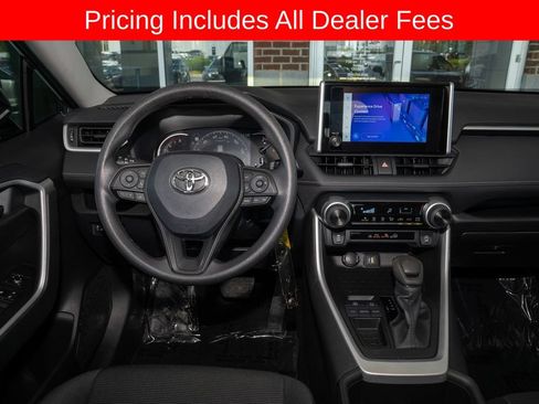 Used 2024 Toyota RAV4 LE FWD image 6