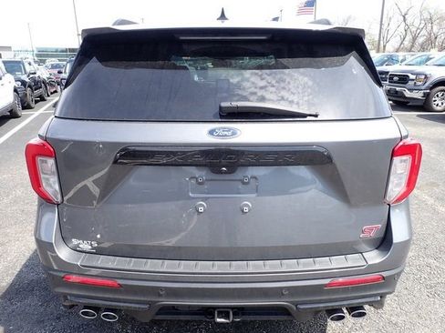 Used 2023 Ford Explorer ST w/ Equipment Group 401A image 5