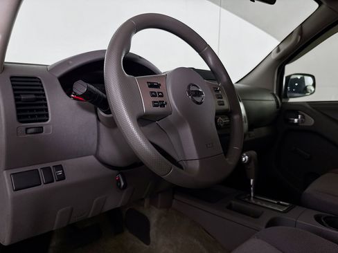 Used 2018 Nissan Frontier S image 21