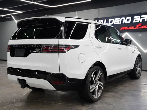Used 2022 Land Rover Discovery HSE R-Dynamic AWD/4WD image 26
