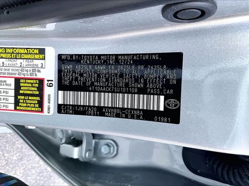 Used 2025 Toyota Camry LE image 36