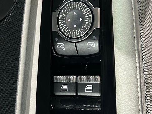 New 2026 Lincoln Nautilus Premier w/ Equipment Group 102A image 38