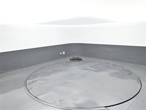 Used 2025 RAM ProMaster 2500 w/ Storage Group image 30