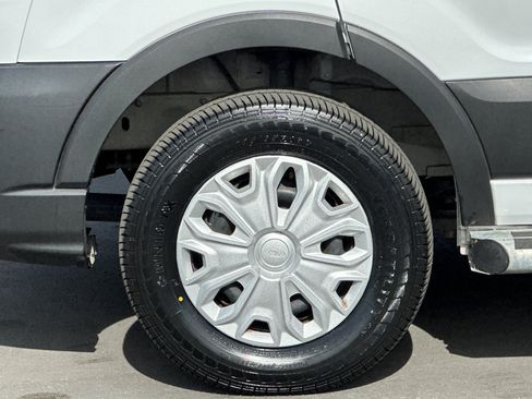 Used 2025 Ford Transit 250 Low Roof w/ Exterior Upgrade Package RWD image 23