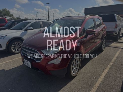 Used 2020 Ford EcoSport SE image 2