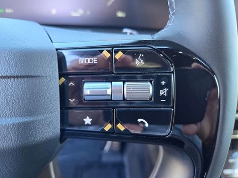 New 2026 Kia Sorento SX Prestige image 13