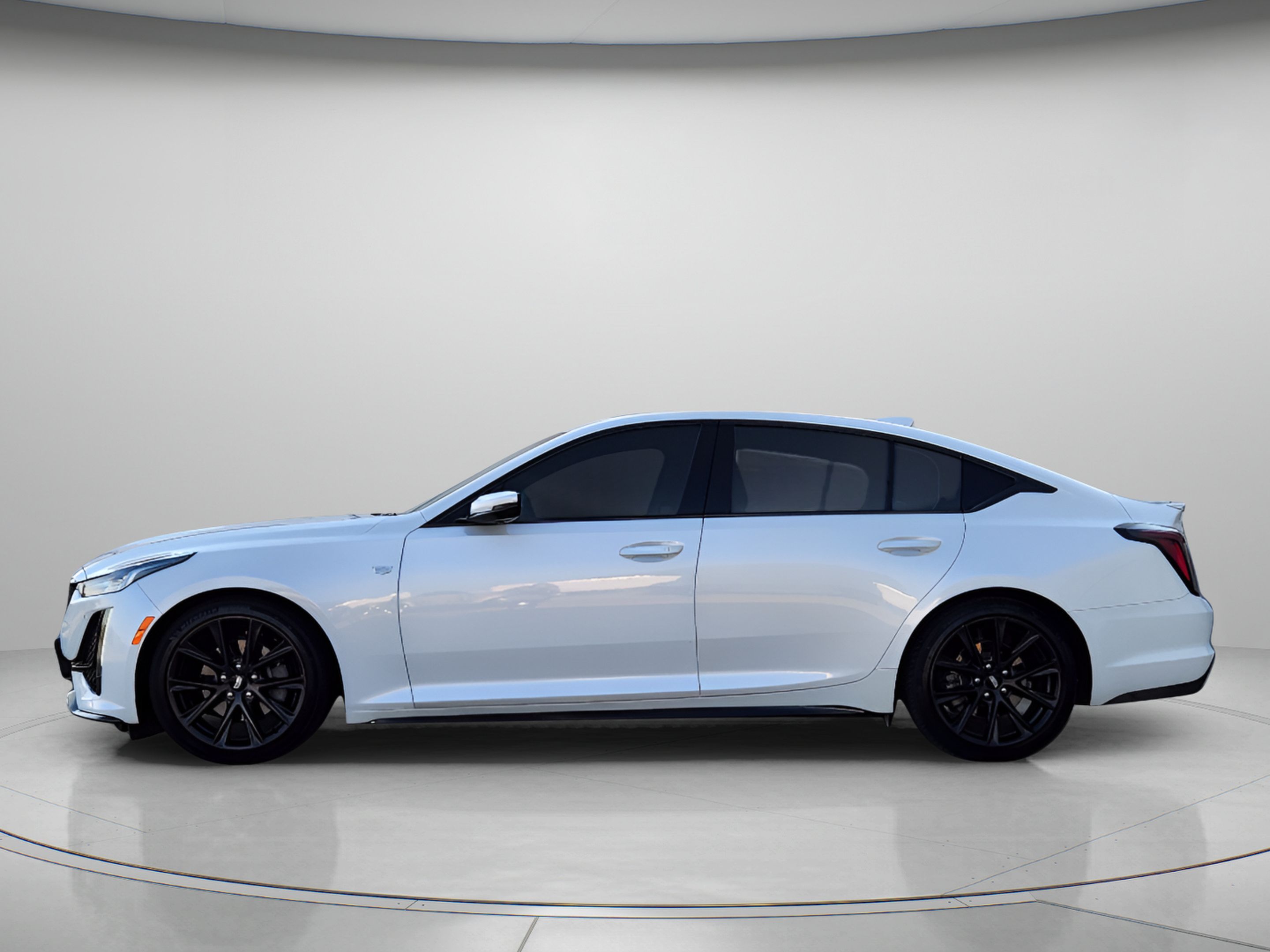 Used 2022 Cadillac CT5 Sport w/ Climate Package RWD image 2