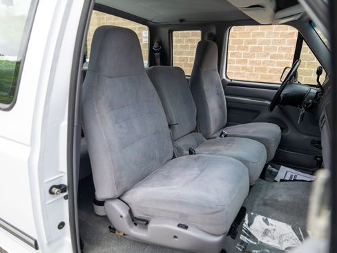 Used 1996 Ford F250 4x4 SuperCab image 32