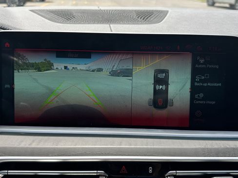 Used 2022 BMW X7 M50i AWD/4WD image 26