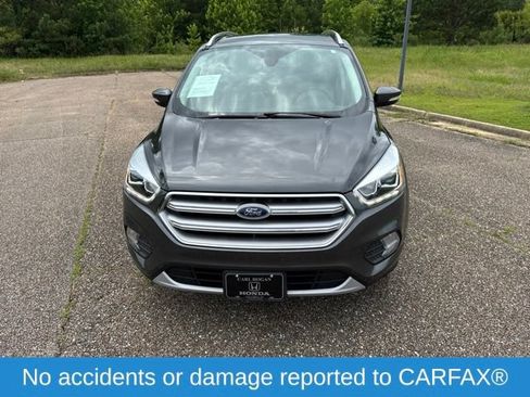 Used 2017 Ford Escape Titanium FWD image 2