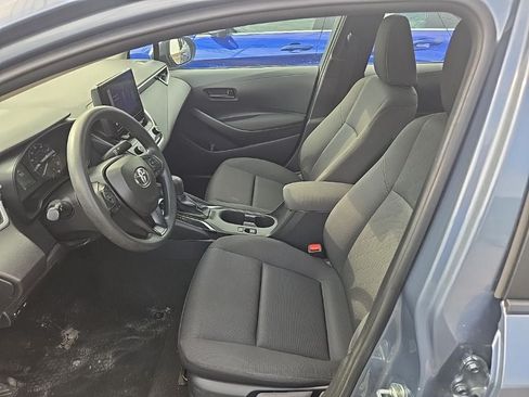 Used 2024 Toyota Corolla LE FWD image 5