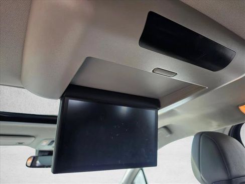 Used 2022 Toyota Sienna XLE w/ XLE Plus Package AWD/4WD image 19