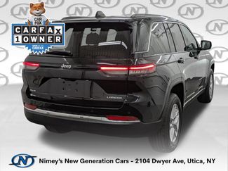 Used 2023 Jeep Grand Cherokee Laredo AWD/4WD video 2