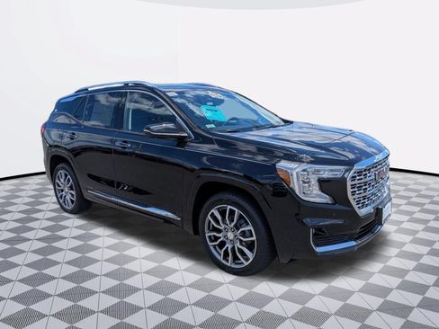 Certified 2024 GMC Terrain Denali w/ Denali Premium Package AWD/4WD image 3