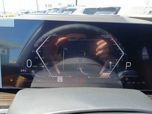 New 2026 BMW X5 xDrive40i w/ M Sport Package image 25