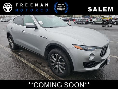 Used 2017 Maserati Levante image 1