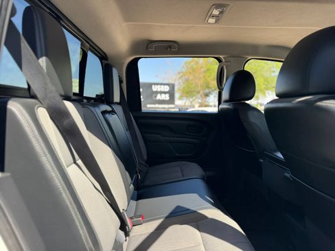 Used 2017 Nissan Titan S RWD image 30