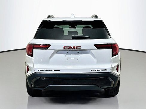Used 2026 GMC Terrain Elevation w/ Elevation Premium Package AWD/4WD image 6