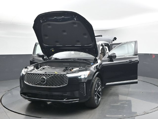 New 2026 Volvo XC90 T8 Plus AWD/4WD image 55