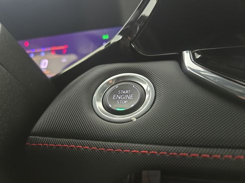 Used 2024 Chevrolet Colorado Z71 w/ LPO, Dark Essentials Package image 24