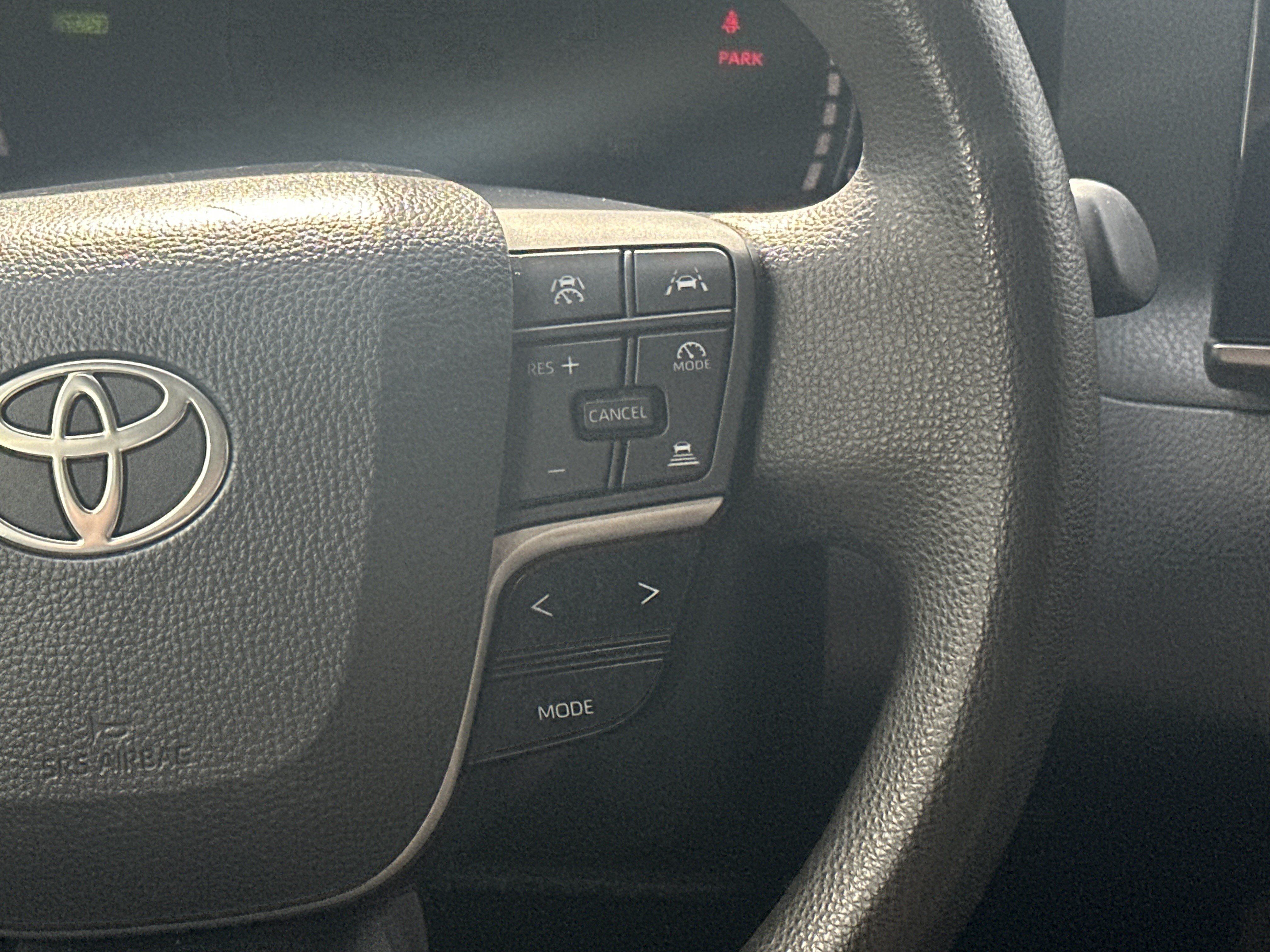 Used 2025 Toyota Camry LE FWD image 28
