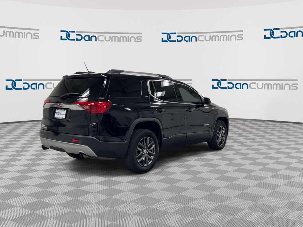 Used 2017 GMC Acadia SLT FWD image 8
