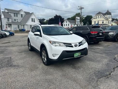 Used 2015 Toyota RAV4 XLE AWD/4WD image 5