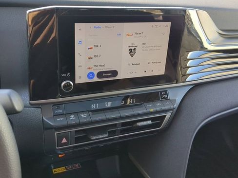 Certified 2025 Toyota Camry LE image 12