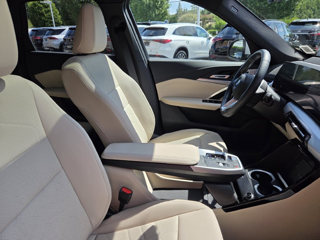 Used 2023 BMW X1 xDrive28i w/ Premium Package AWD/4WD image 33
