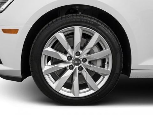 Used 2017 Audi A4 2.0T Premium Plus image 11