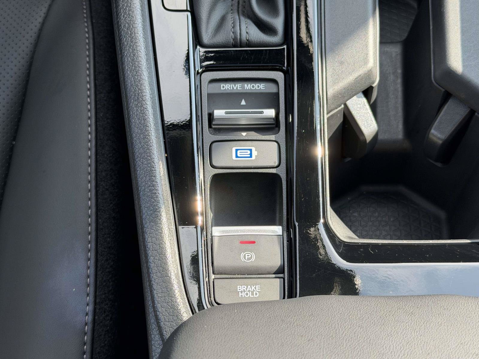 Certified 2026 Honda Accord EX-L image 37