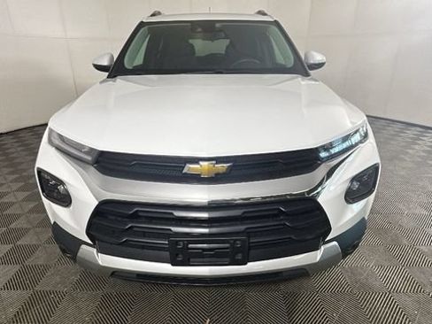 Used 2022 Chevrolet TrailBlazer LT FWD image 7