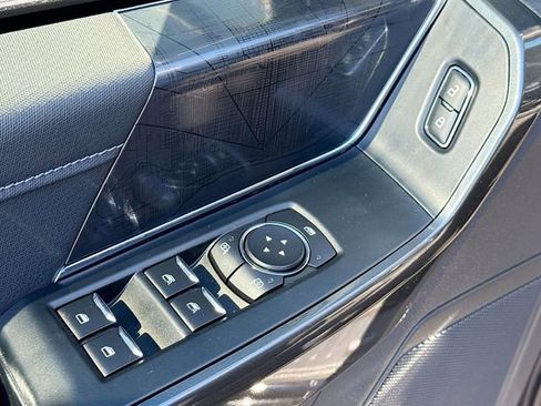 Certified 2022 Ford F150 XLT w/ Equipment Group 302A High image 18