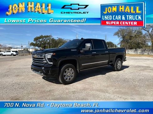 Used 2024 Chevrolet Silverado 2500 High Country w/ High Country Premium Package image 2