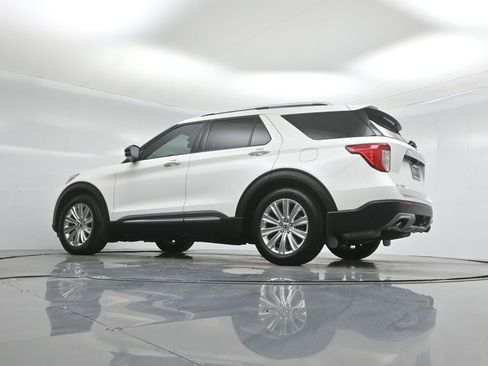 Certified 2020 Ford Explorer Limited w/ Hybrid Equipment Group 310A RWD image 52