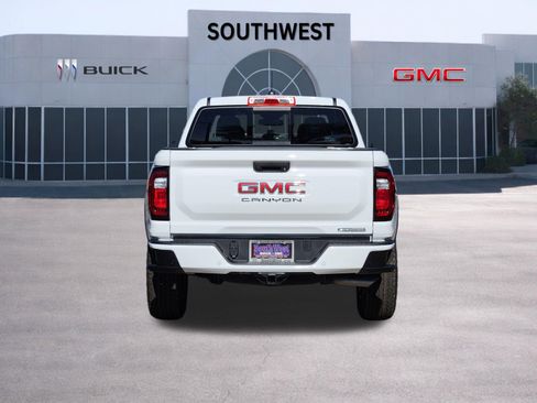 New 2026 GMC Canyon Elevation w/ Convenience Package image 8