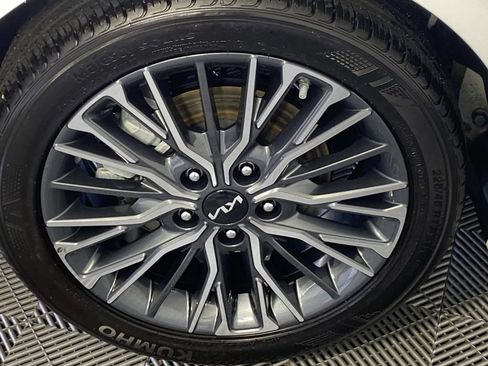Used 2024 Kia Forte GT-Line FWD image 28
