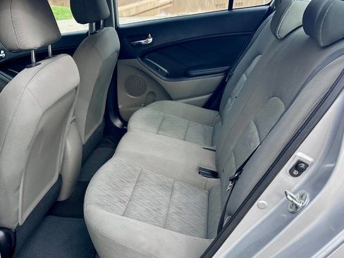 Used 2015 Kia Forte LX image 21