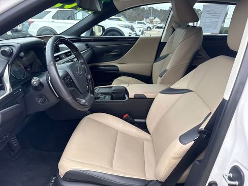 Used 2021 Lexus ES 350 w/ Premium Package image 11