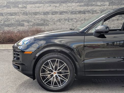 New 2026 Porsche Cayenne AWD/4WD image 11