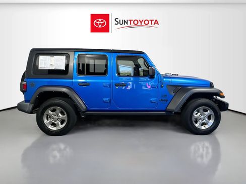 Used 2021 Jeep Wrangler Unlimited Sport AWD/4WD image 2
