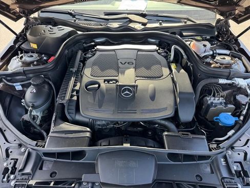 Used 2014 Mercedes-Benz E 350 4MATIC Sedan w/ Premium 1 Package image 13