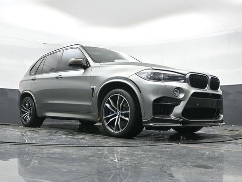 Used 2018 BMW X5 M image 48