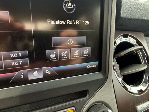 Used 2016 Ford F250 Lariat w/ Lariat Interior Package image 34