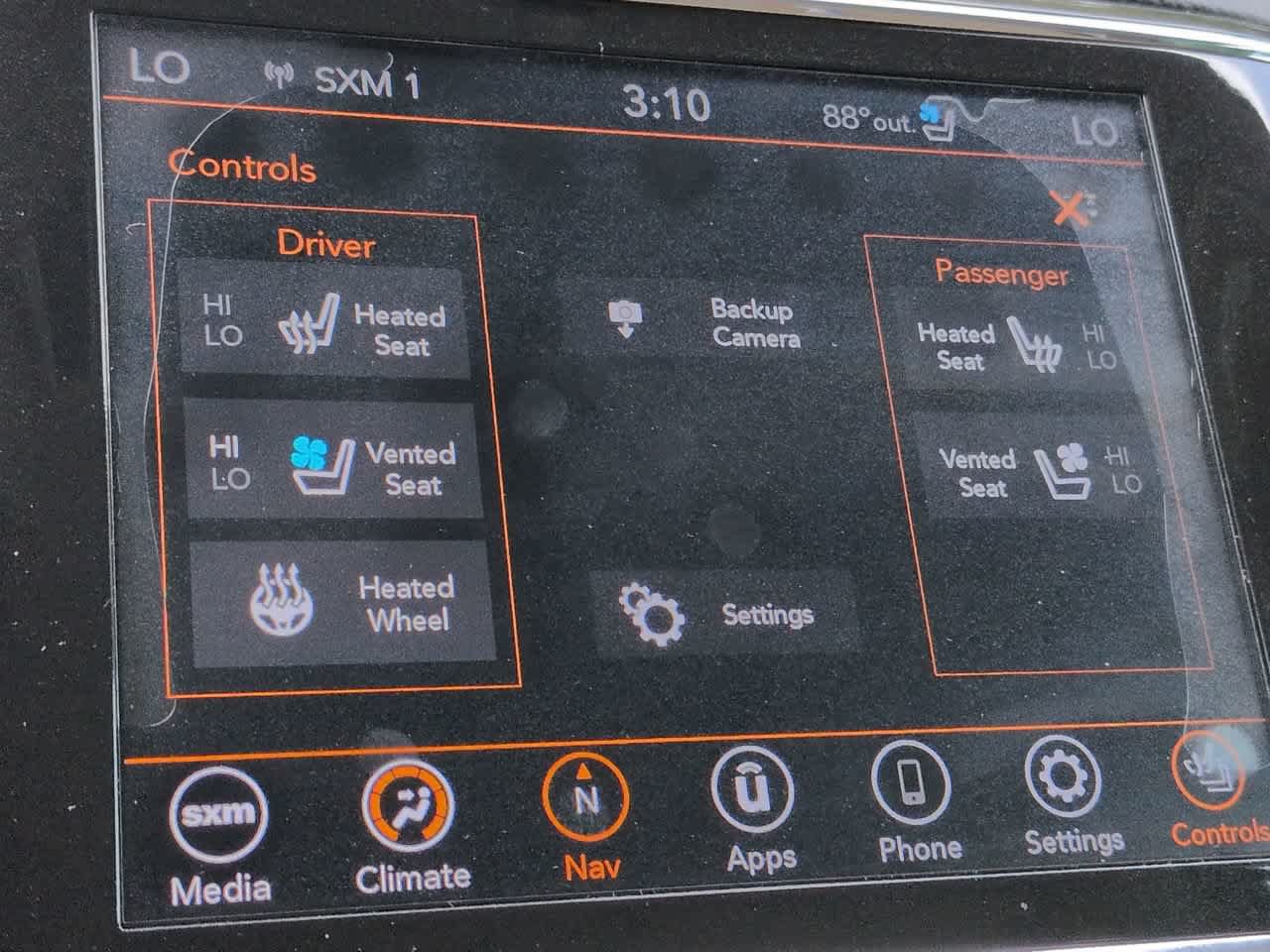Used 2021 Jeep Grand Cherokee Limited w/ Luxury Group II RWD image 23