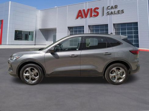 Used 2025 Ford Escape ST-Line AWD/4WD image 10
