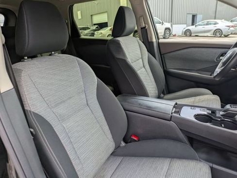 Used 2023 Nissan Rogue SV FWD image 36