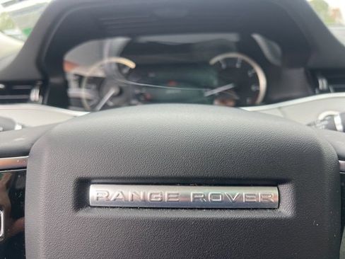 Used 2023 Land Rover Range Rover Evoque S image 32