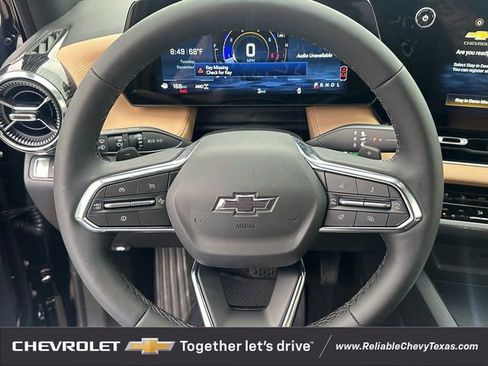 New 2026 Chevrolet Equinox ACTIV w/ Convenience Package III AWD/4WD image 13