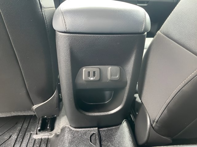 Used 2019 Chevrolet Colorado Z71 AWD/4WD image 29